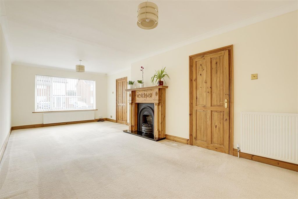 Property photo 2 of 27 04.Jpg