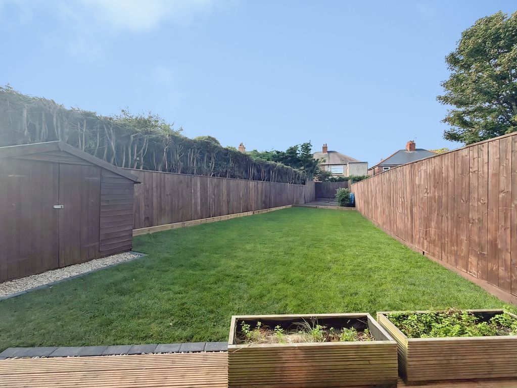 Property photo 2 of 12 Photo 7