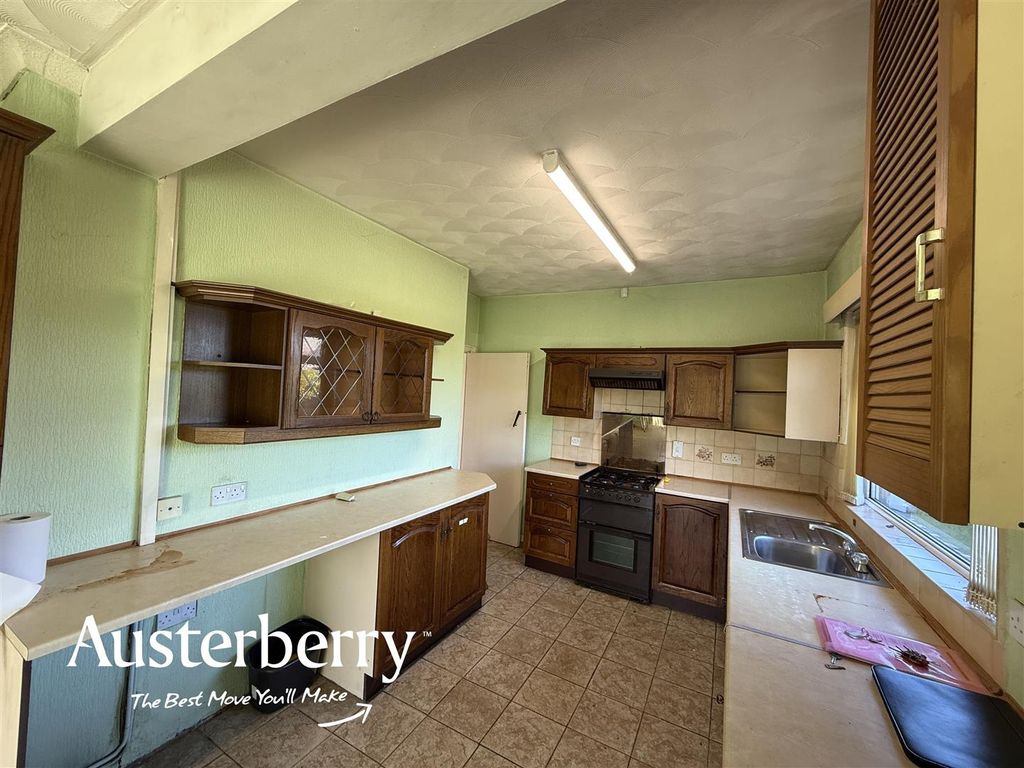 Property photo 3 of 19 Img_4885.Jpg