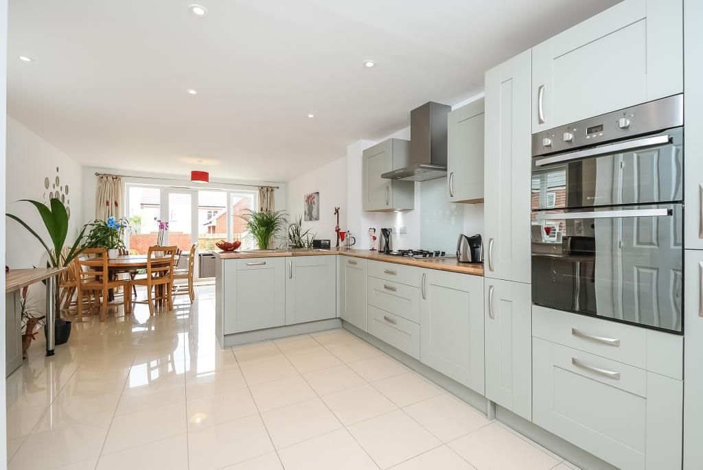 Property photo 2 of 10 Internal View