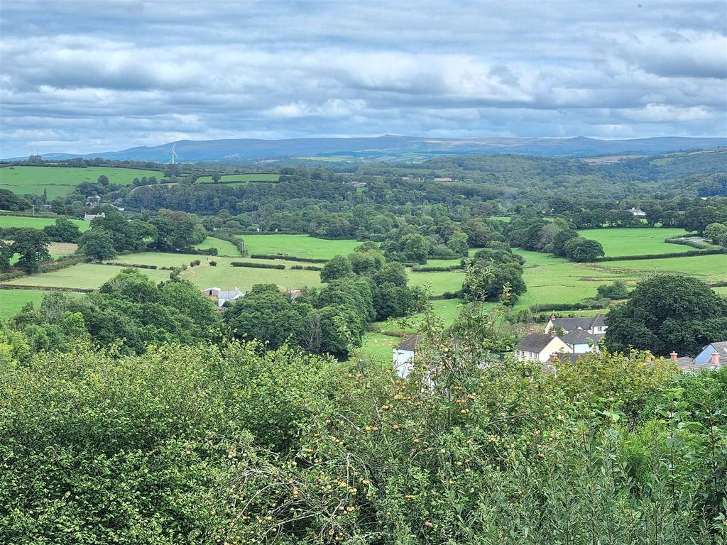 Property photo 2 of 22 Dartmoor.Jpg