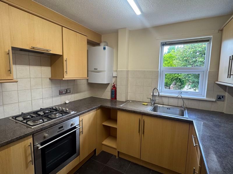 Property photo 3 of 10 Photo 2