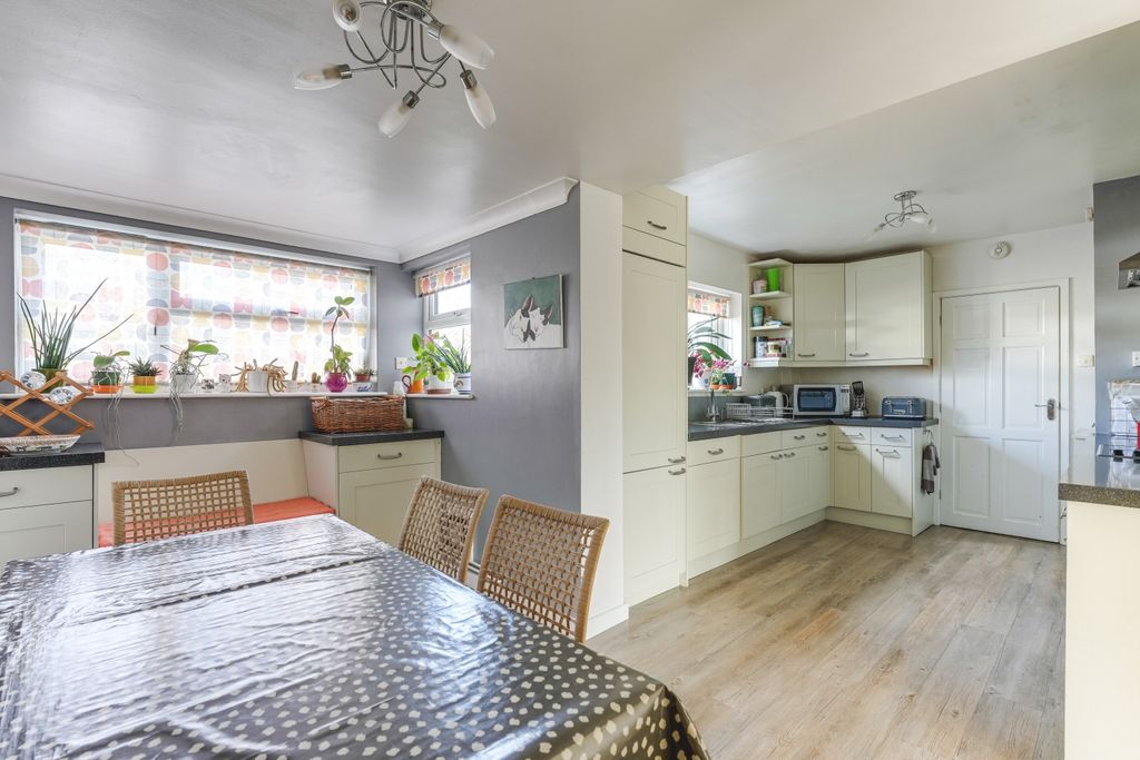 Property photo 2 of 21 Kitchen Dining Room