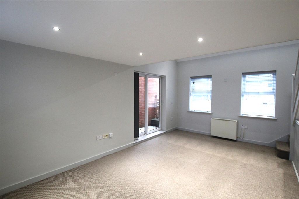 Property photo 3 of 10 Rec 1A.Jpeg