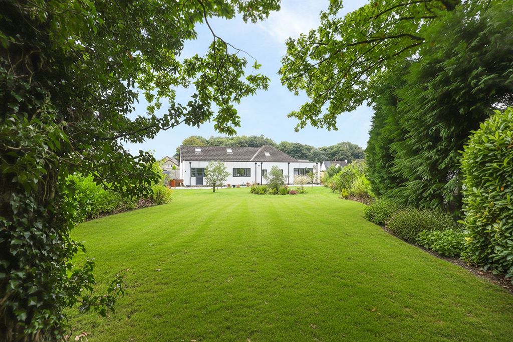 Property photo 1 of 29