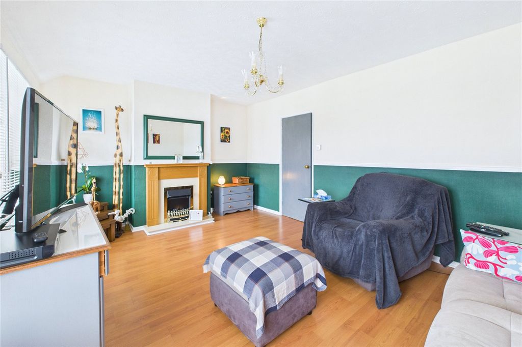 Property photo 3 of 14 Picture No. 22