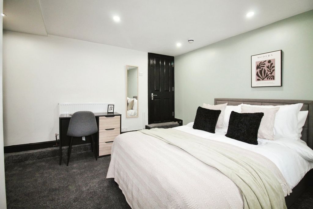 Property photo 1 of 11 Picture No. 10