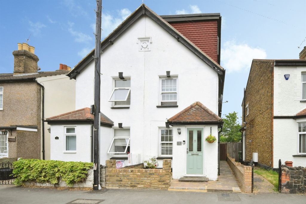 Property photo 1 of 20