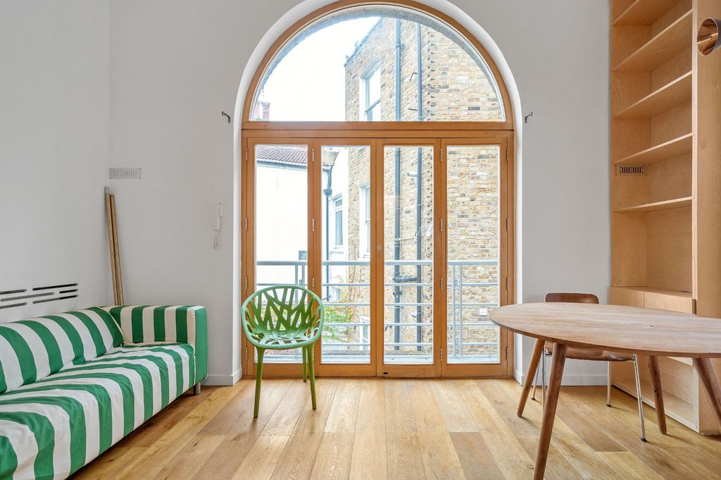 Property photo 1 of 26 Open Plan Living