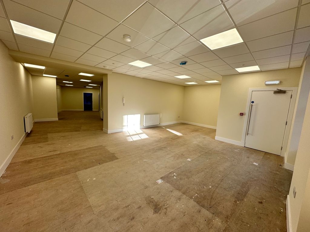 Property photo 2 of 2