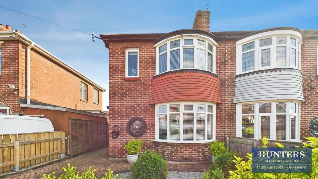 Property photo 1 of 20 External