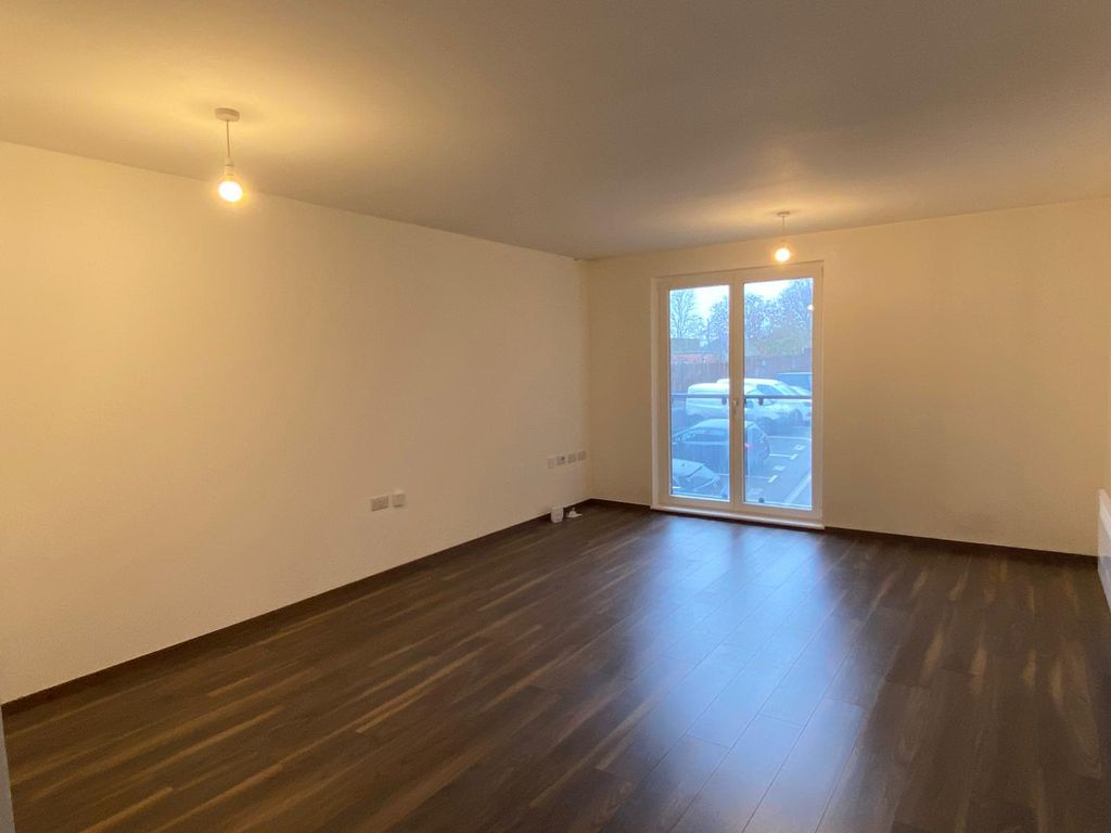 Property photo 3 of 4