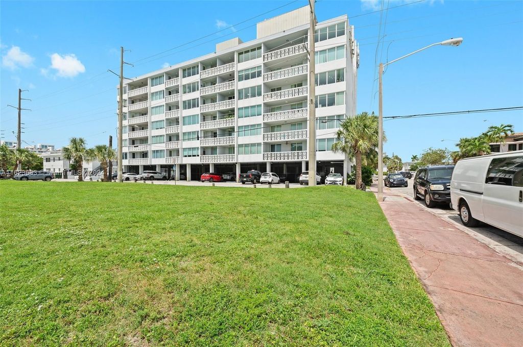 Property photo 2 of 22 <Alttext/>