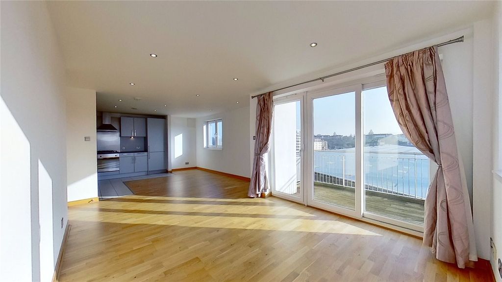 Property photo 1 of 18 Photo 1