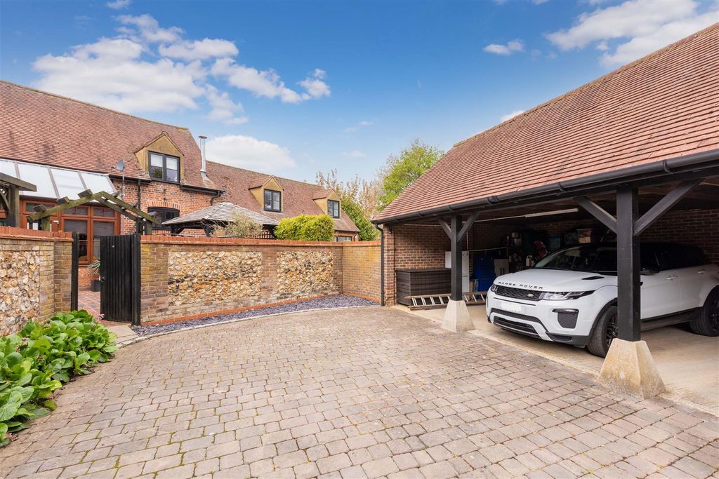 Property photo 2 of 12 Kynsna-5.Jpg