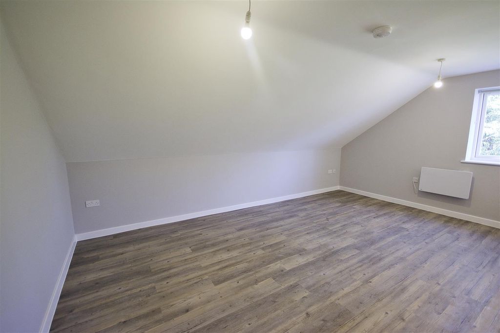 Property photo 2 of 5 Dsc_0010 1.Jpeg