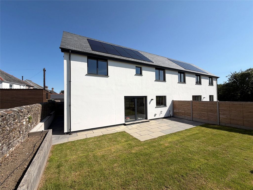 Property photo 1 of 3 Picture No. 06