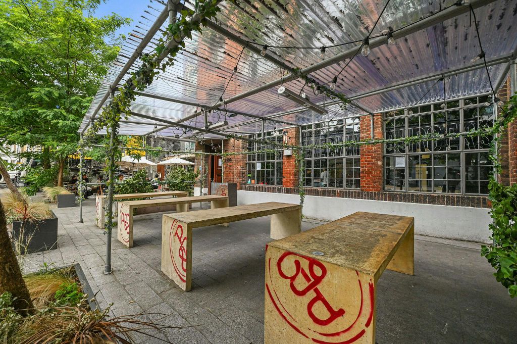 Property photo 3 of 4 Olbcarthausbuilding19.Jpg