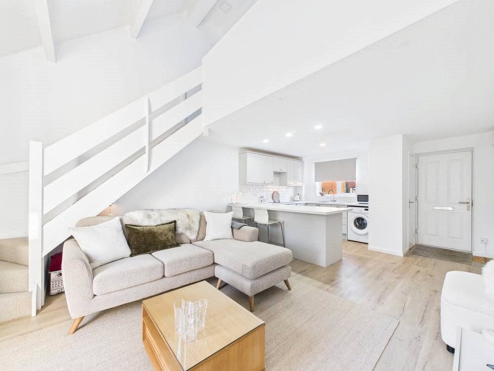 Property photo 3 of 13 Picture No. 10