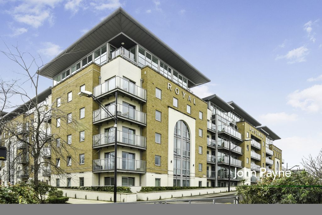 Property photo 1 of 8 Dsc_3975