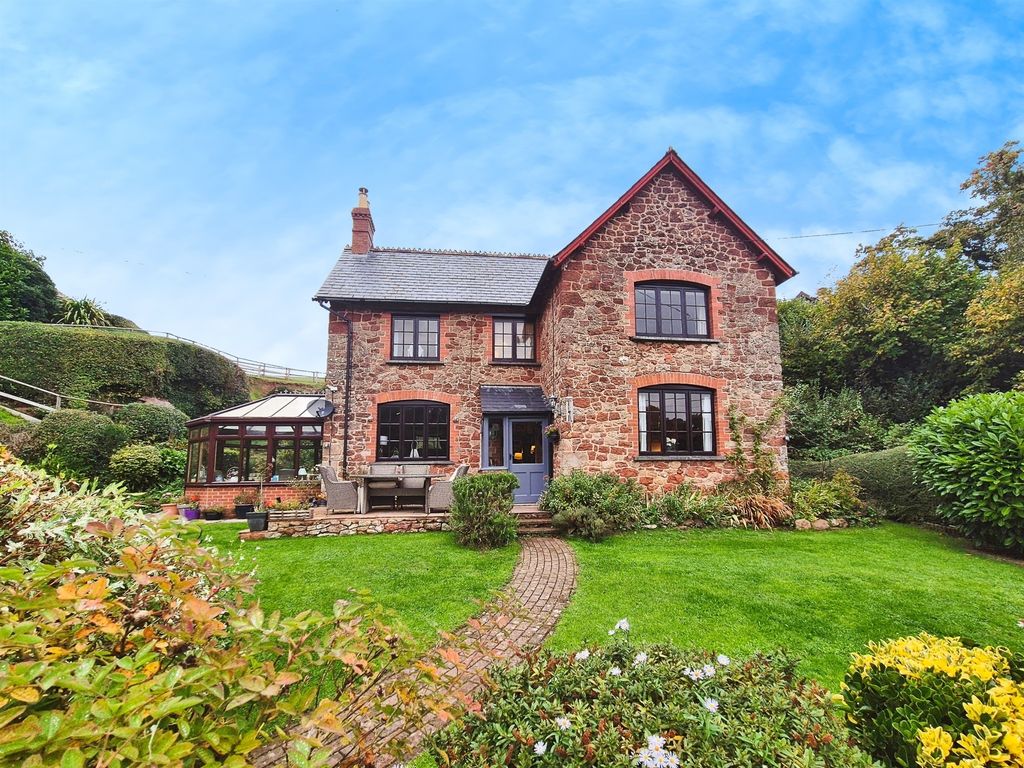 Property photo 1 of 24