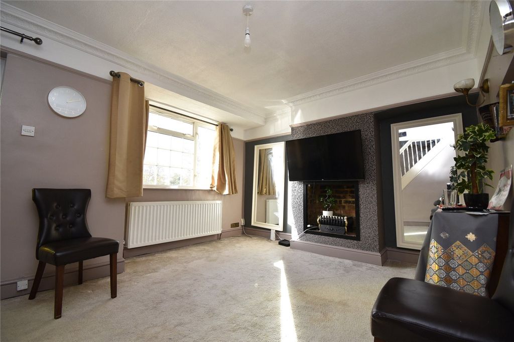 Property photo 3 of 14 Picture No. 21