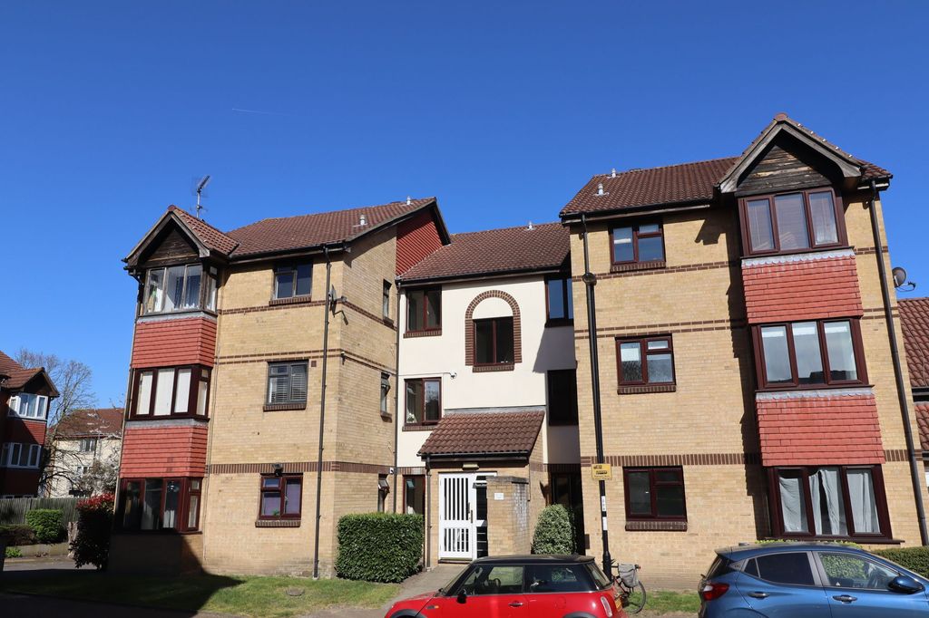 Property photo 1 of 6