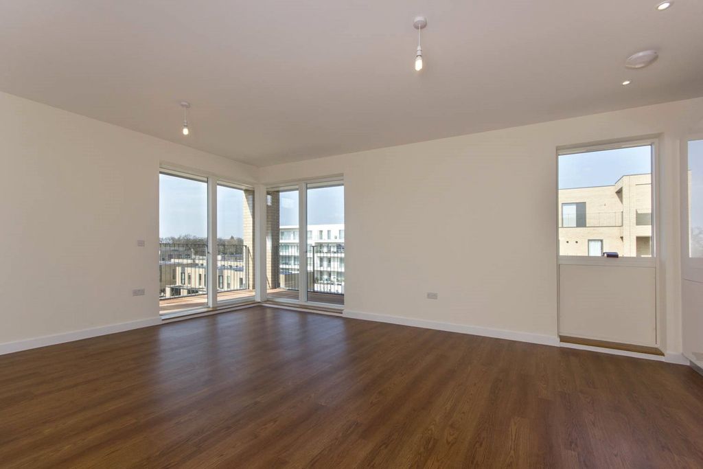 Property photo 3 of 11 Living/Dining Area
