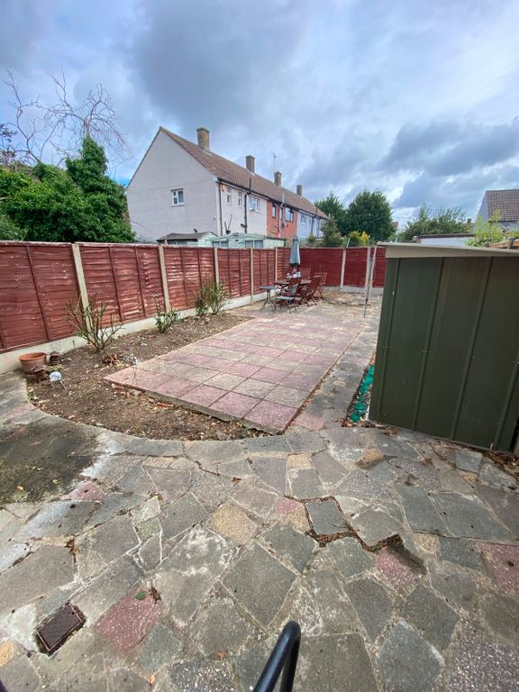 Property photo 3 of 11