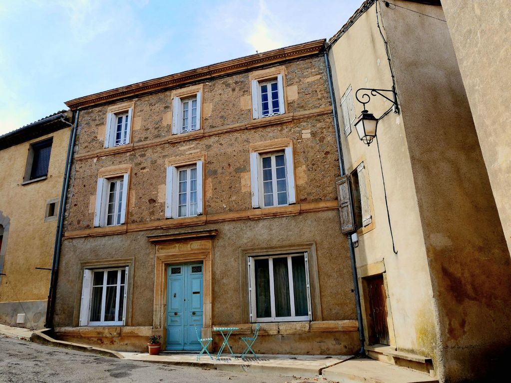 Property photo 3 of 26