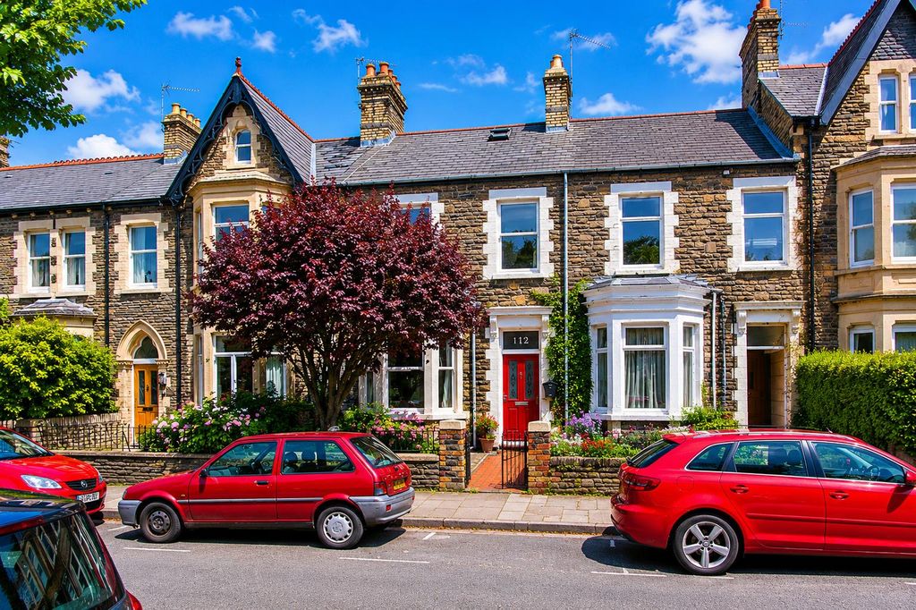 Property photo 1 of 18 Beacd0A1-F8E4-4525-8B6B-75Df21ba312A.Png