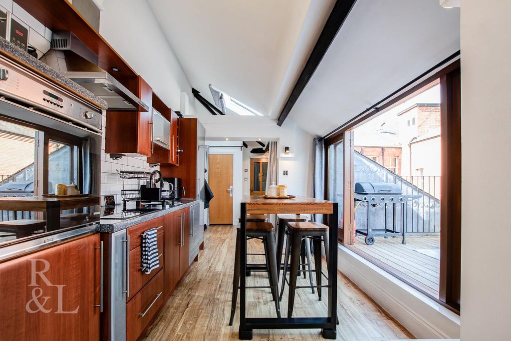 Property photo 1 of 16 B (17).Jpg