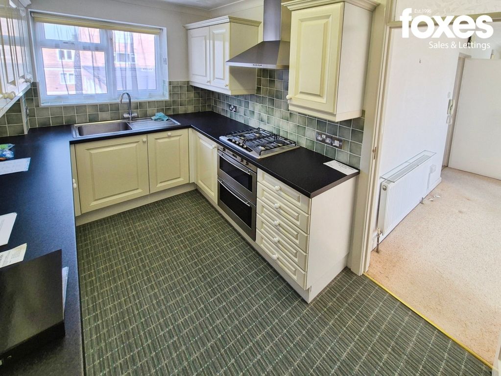 Additional image 11 of 3 bed flat to rentDean Park Mansions, 27 Dean Park Road, Bournemouth, Dorset BH1