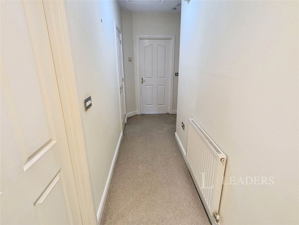 Property photo 2 of 10 Picture No. 03