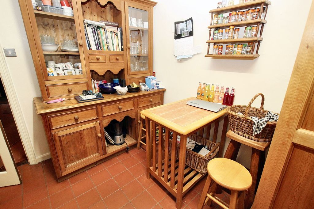 Additional image 11 of 3 bed flat for saleTimbercliffe, Littleborough OL15