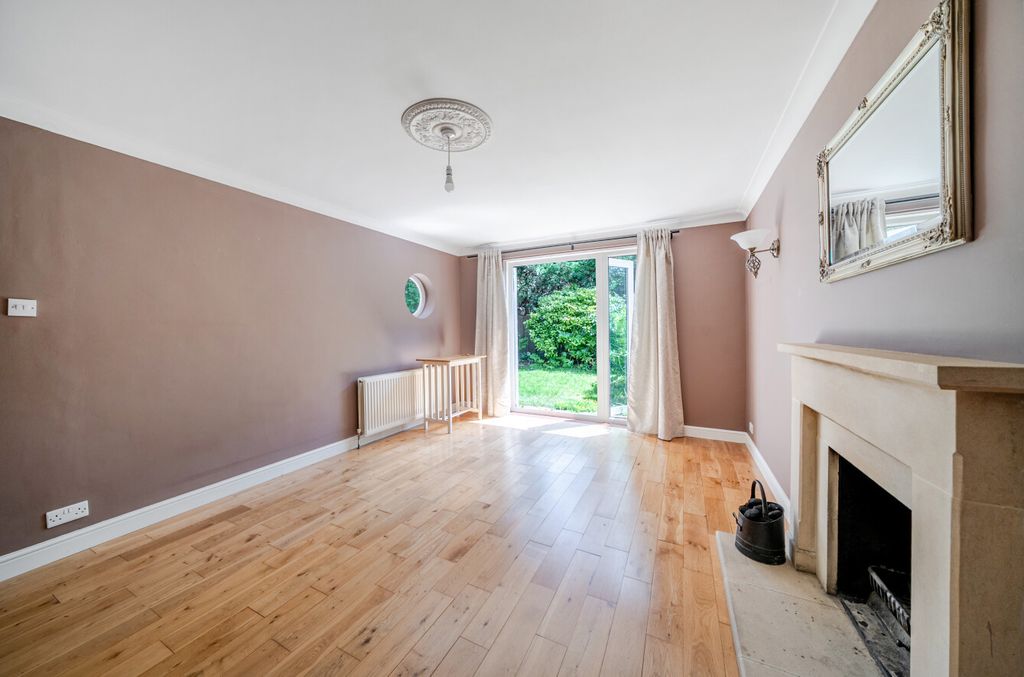 Property photo 2 of 15 5-6A3Bd19d677De-1...