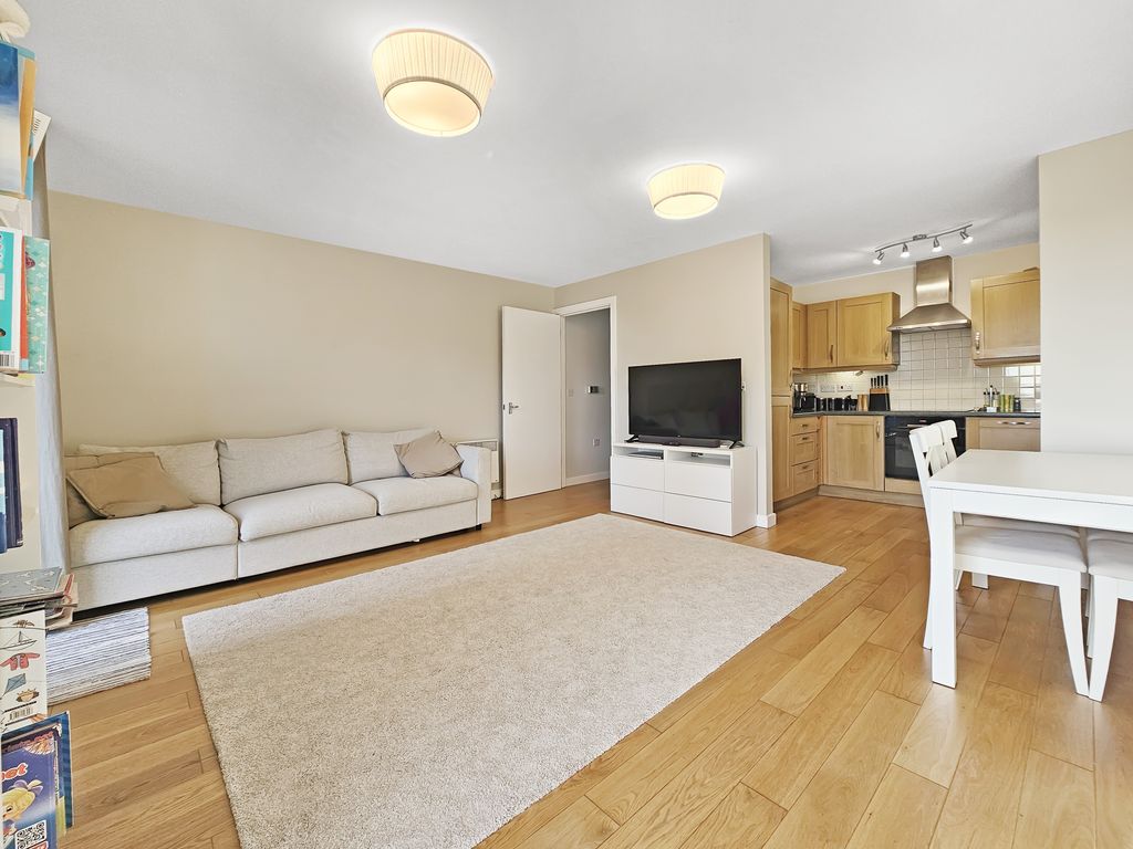 Property photo 3 of 12 1000177669