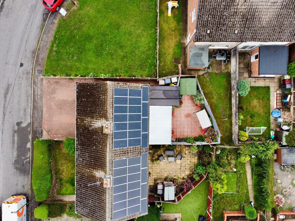 Property photo 3 of 27