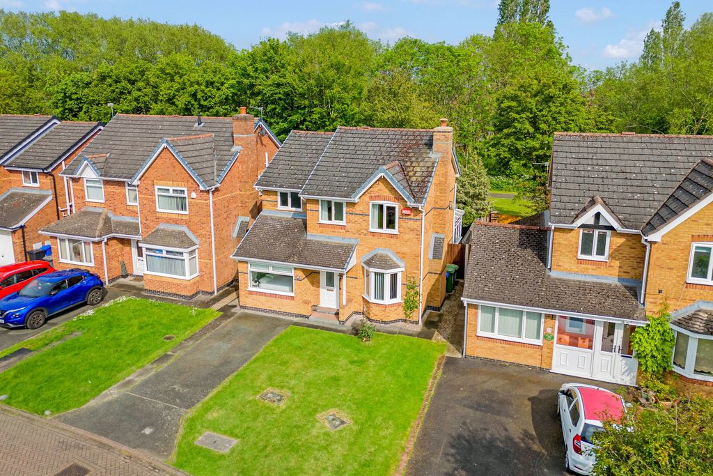 Property photo 1 of 56