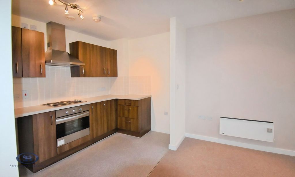 Property photo 3 of 12 Pbox-Img.Jpg