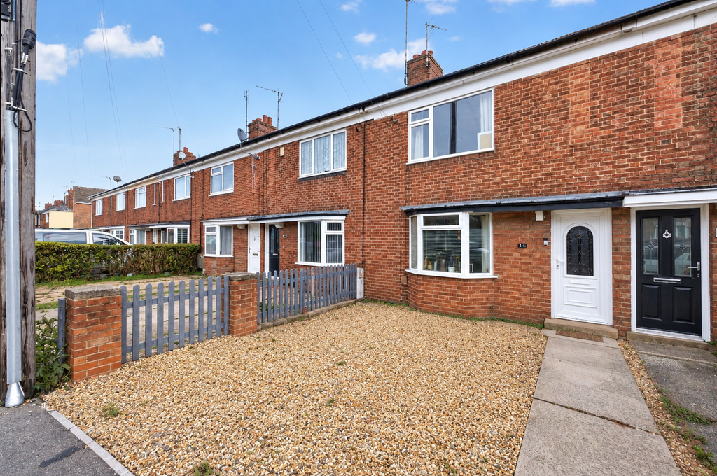 Property photo 1 of 32