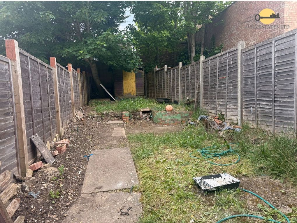 Property photo 2 of 13