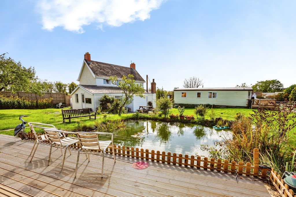 Property photo 1 of 40 Pbox-Img.Jpg