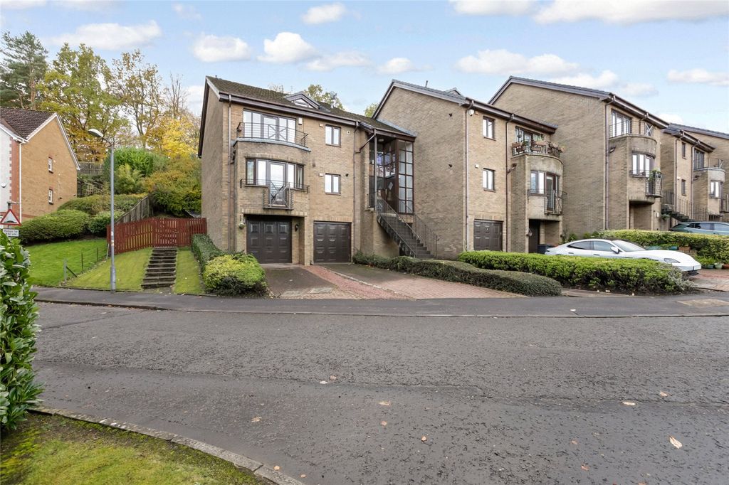 Property photo 1 of 27 Exterior