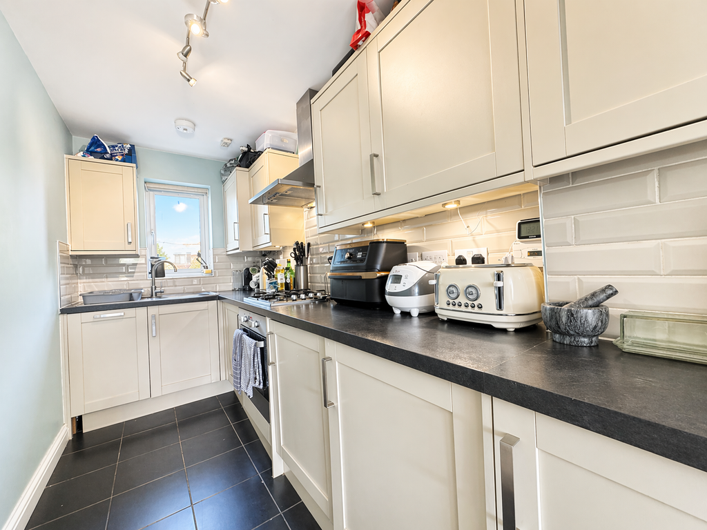 Property photo 2 of 15 B71Abbb0-A99C-4589-A7BA-E6Dbbaaa9Ca5