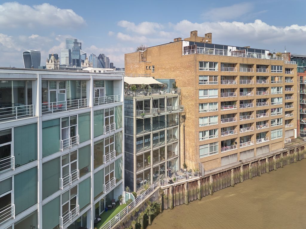 Property photo 3 of 4