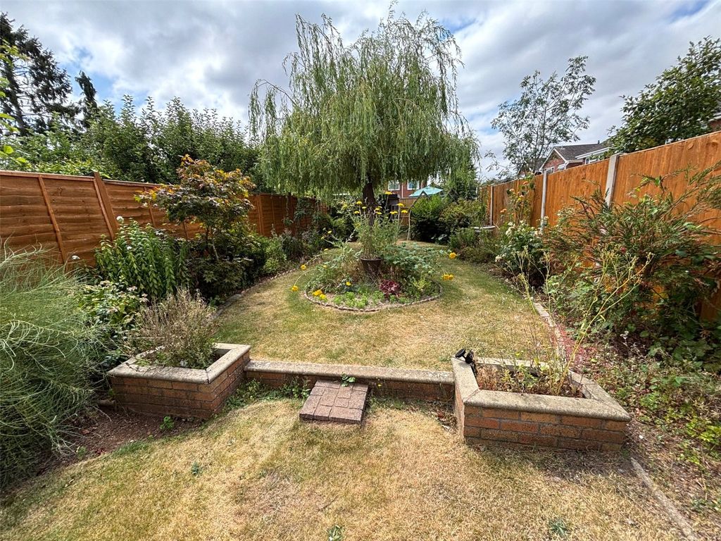Property photo 2 of 23 Picture No. 13