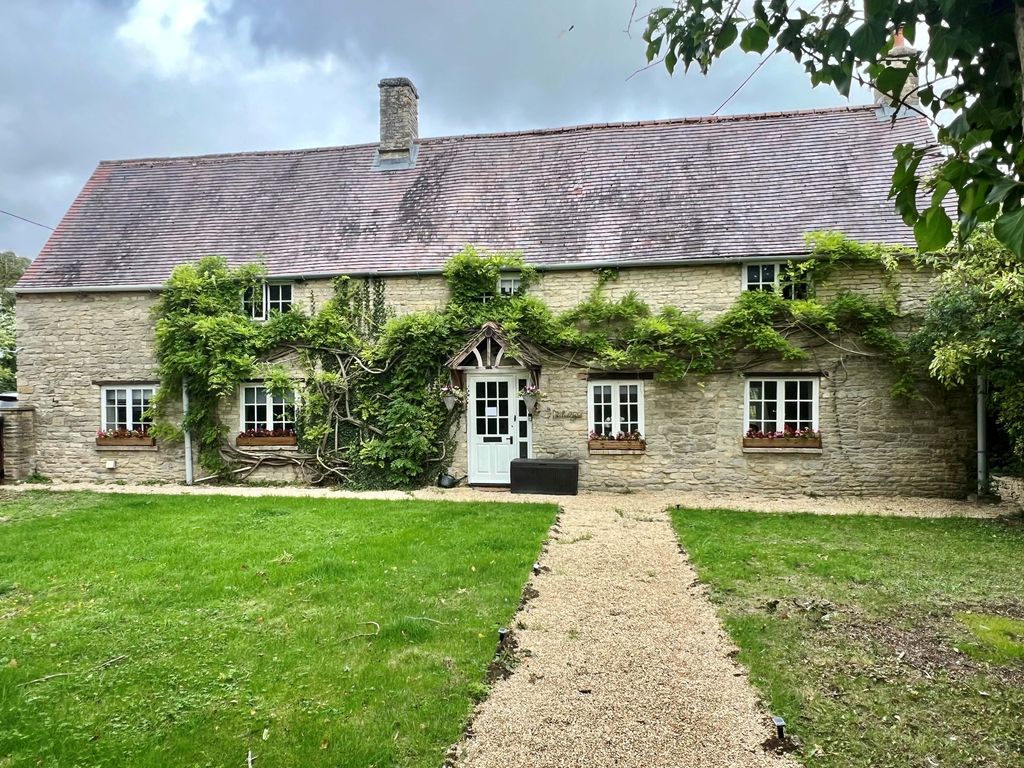 Property photo 1 of 34