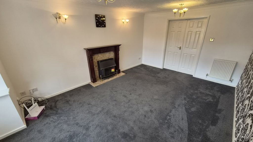 Property photo 2 of 33 Photo 2