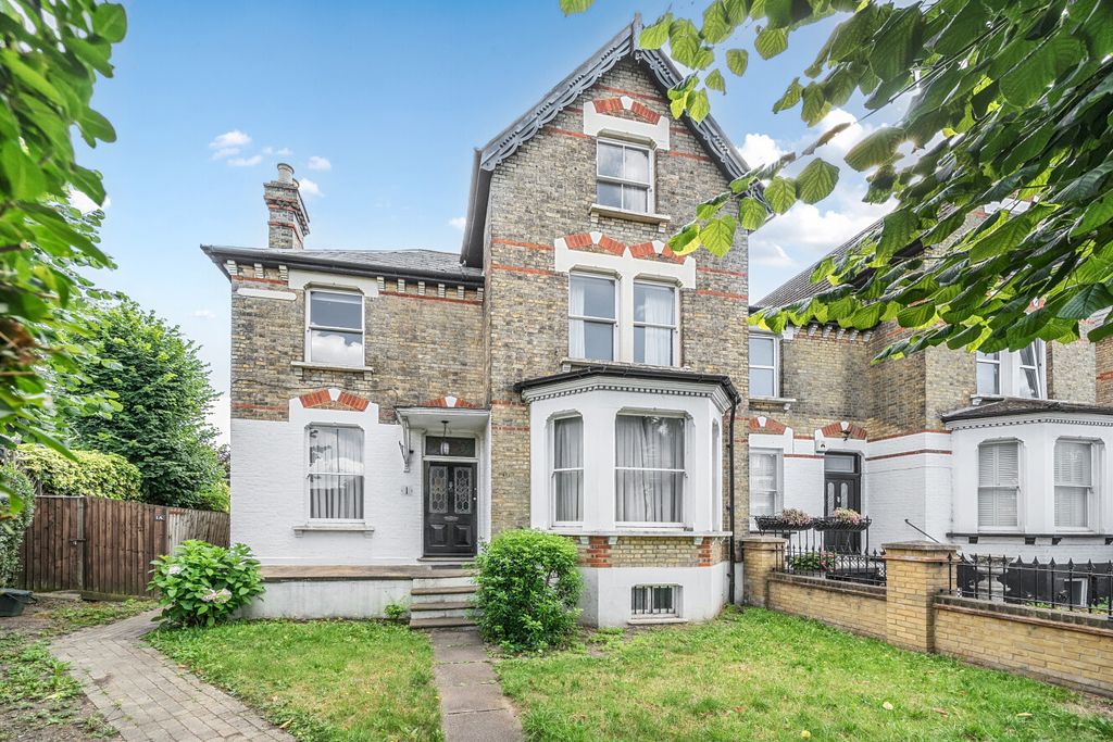Property photo 1 of 12 1485150-1-6A43E31...